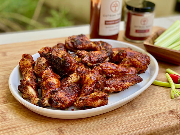 Weekend BBQ Chicken Wings – Outside Table